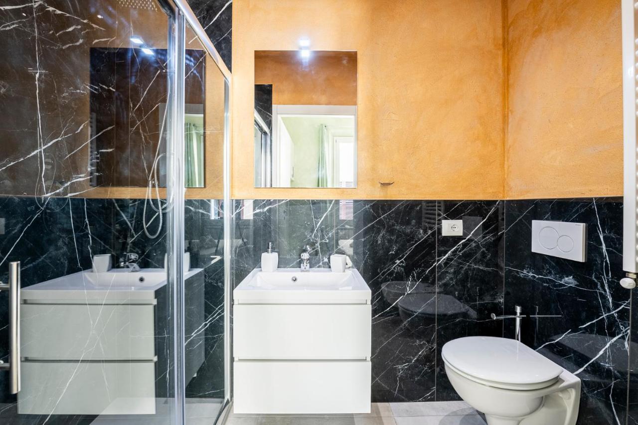 5 Minuti - Duomo Tripla Suite Luxury Флоренция Экстерьер фото